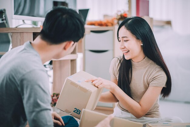 鲸芽如何卖货挣钱