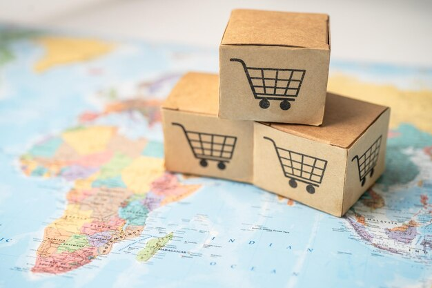 亚马逊 2025 新兴市场运营策略